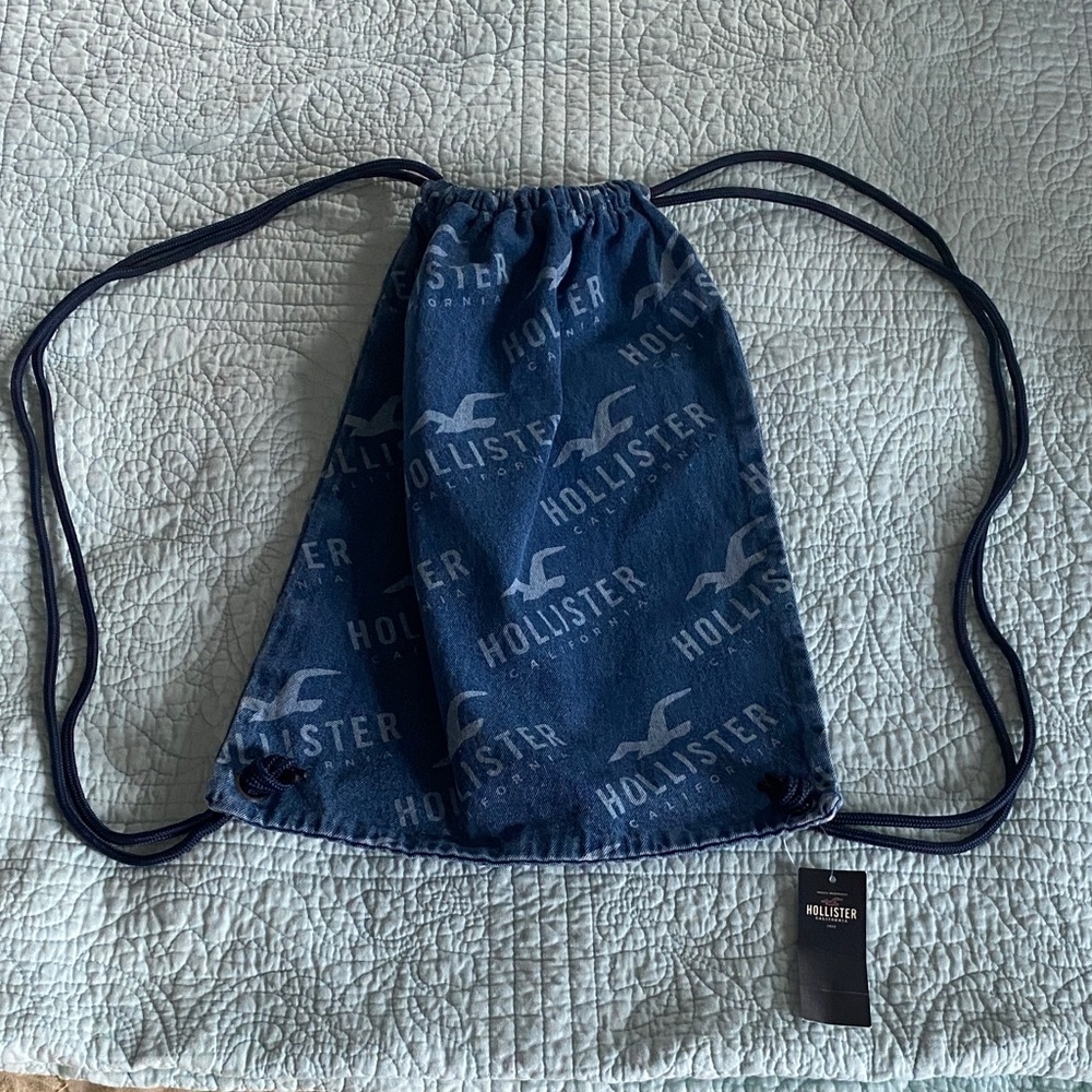 Hollister Jean Drawstring Backpack - Picture 4 of 5